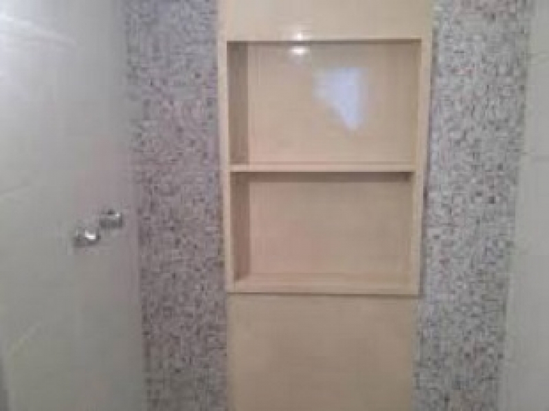 Nicho de Banheiro em Granito Itaim Paulista - Nicho de Banheiro em Mármore